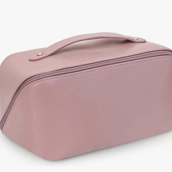 New in packaging. Cosmetic cases. 1 for yourself, 1 to gift - Picture 2 of 8